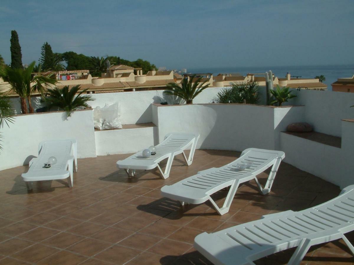 Penthouse With Private Roof Terrace And Jacuzzi Apartment Fuengirola Exterior photo