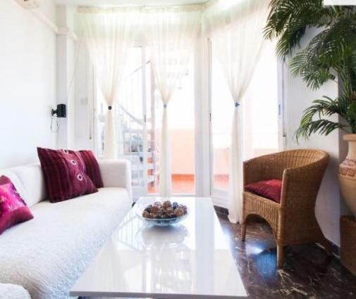 Penthouse With Private Roof Terrace And Jacuzzi Apartment Fuengirola Exterior photo